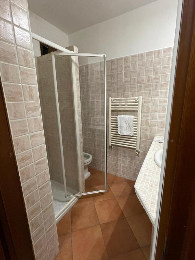 Ferienwohnung Ground Floor Studio - Monolocale Max 2 Ospiti - Fiumicino Aeroporto E Fiera - Self Check-In Exterior foto